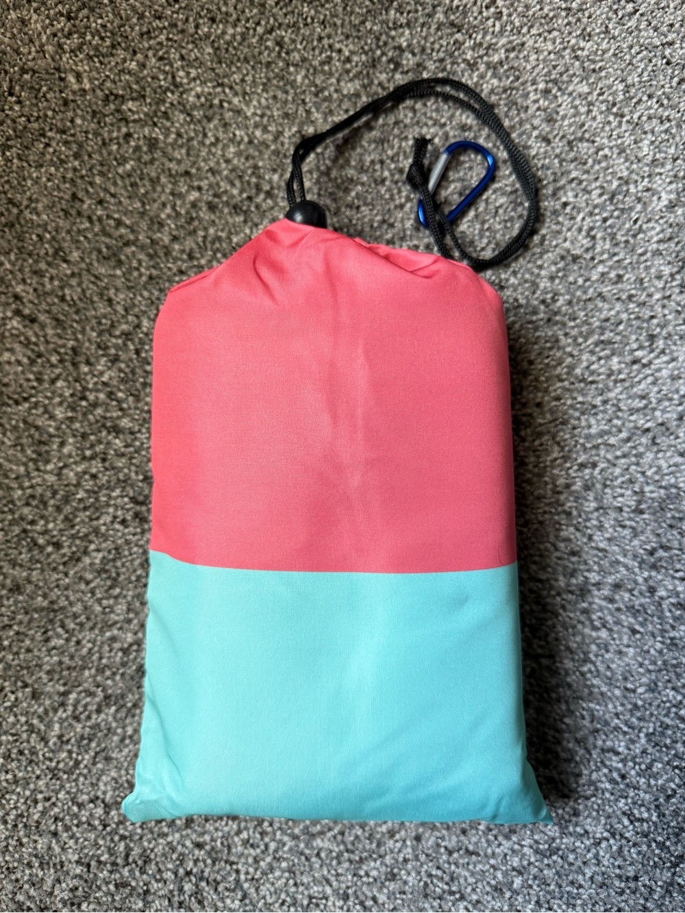 Extra Large Sandproof Beach Blanket - Picture 8 of 8